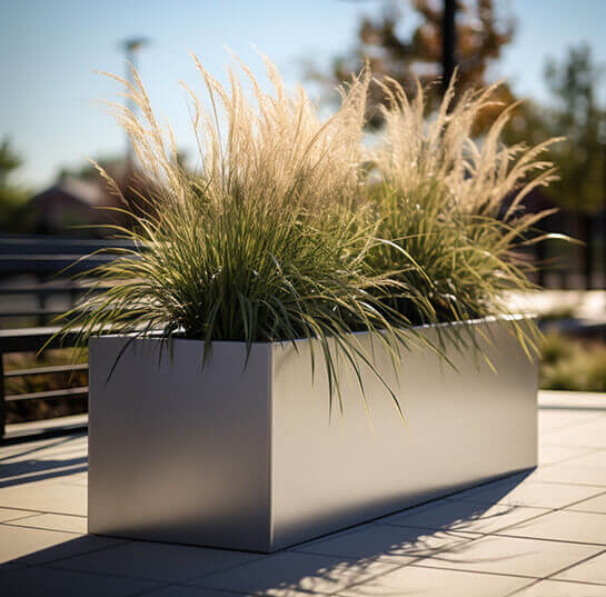 aluminum planter 01.25.2024 545x537